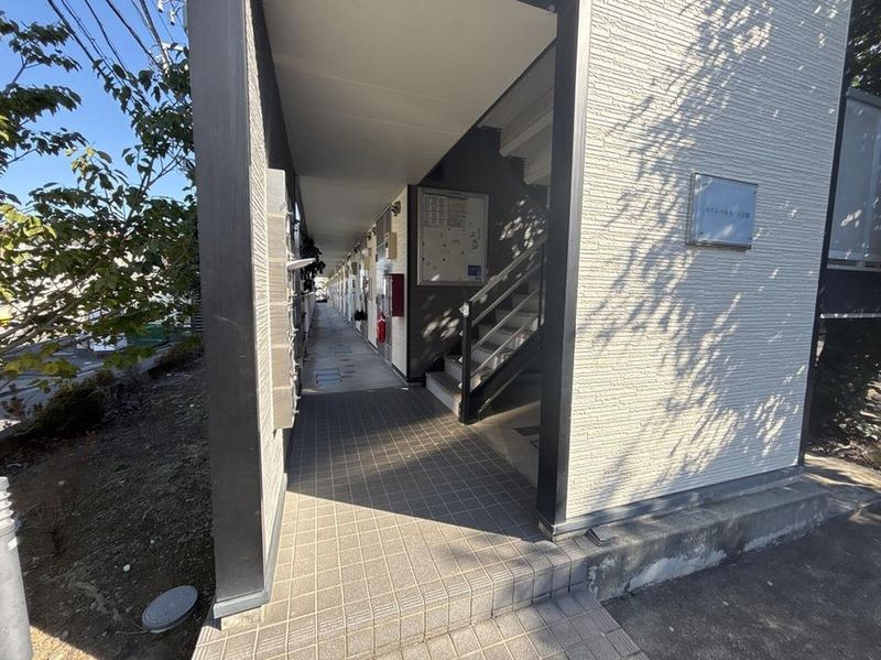 leopalace Eclair K Shimo Otsuki Entrance