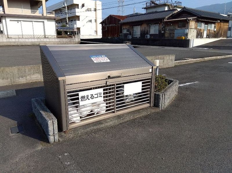 レオパレス森蔵 共用部分