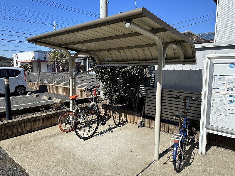 レオパレスカレーラ藤富 共用部分