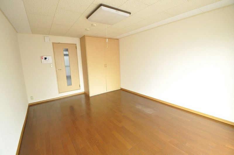 leopalace Kurose Khác