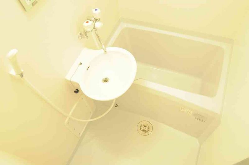 レオパレス羽田 風呂