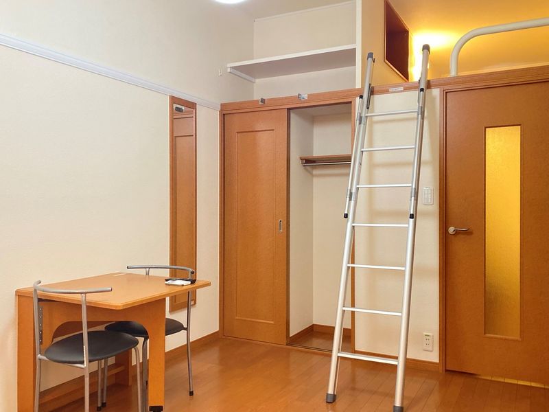 leopalace AKAYAMA Bedroom