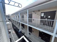 LEONEXT Terrie II View