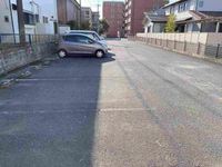 レオパレス太田二〇〇四 駐車場