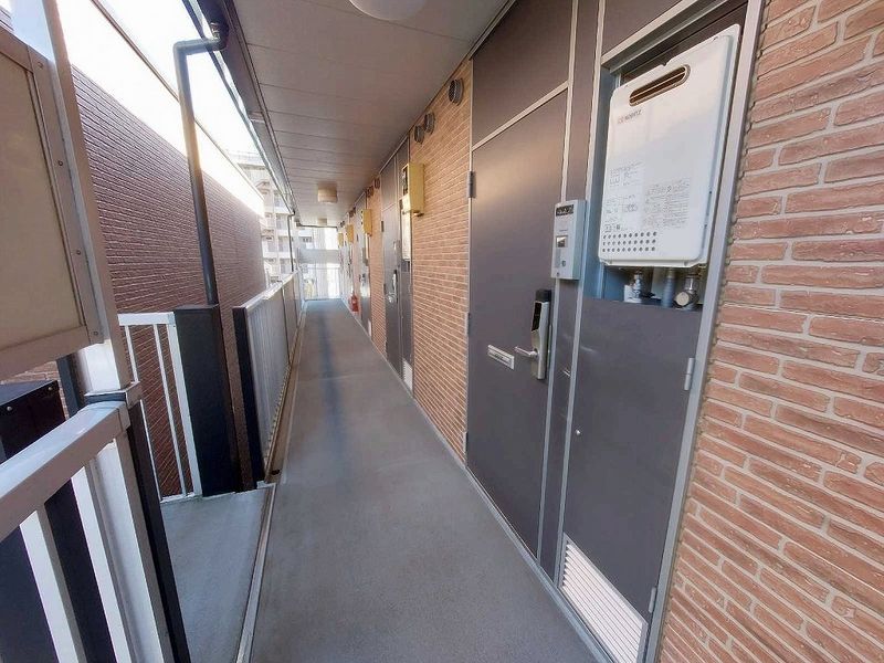 レオパレスゼルコヴァ 共用部分