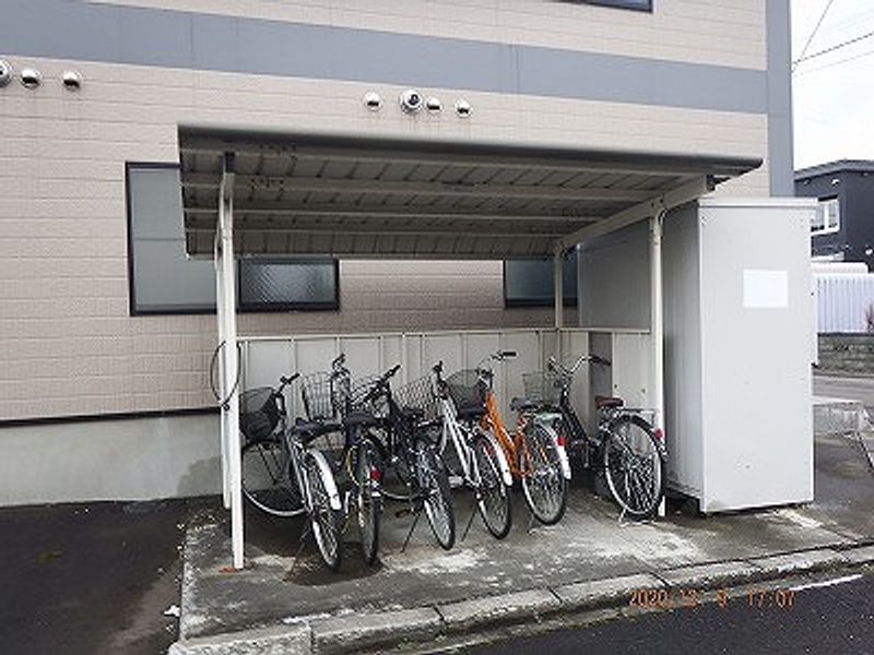 レオパレスツインズＡ 共用部分