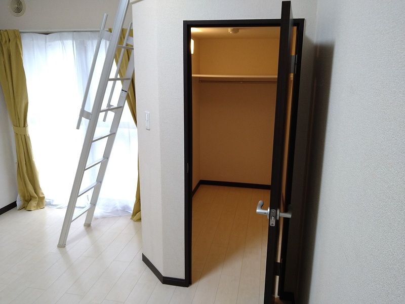 LEONEXT Kinuta Premier 수납공간