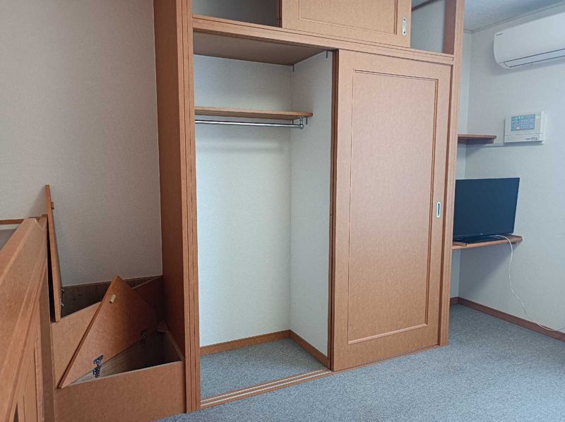 レオパレスＣａｓａ田上 収納