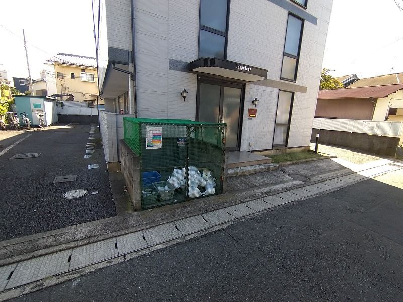 レオパレスルミエール 共用部分