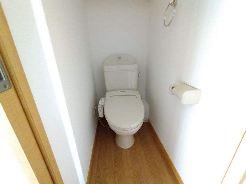 レオパレス元住吉桜下 トイレ