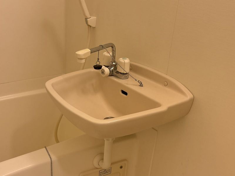 レオパレスタピスリー 洗面台