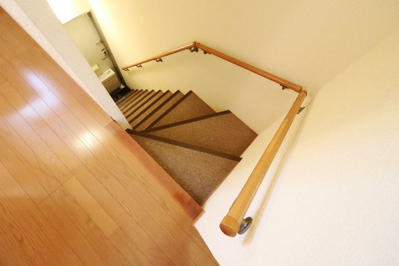 レオパレスＭＹ中山 玄関