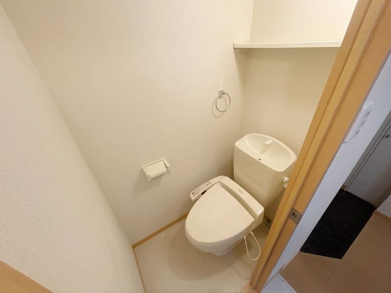 レオパレスＲＥＺＯＮ中百舌鳥 トイレ