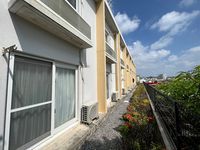 レオパレス絣 バルコニー