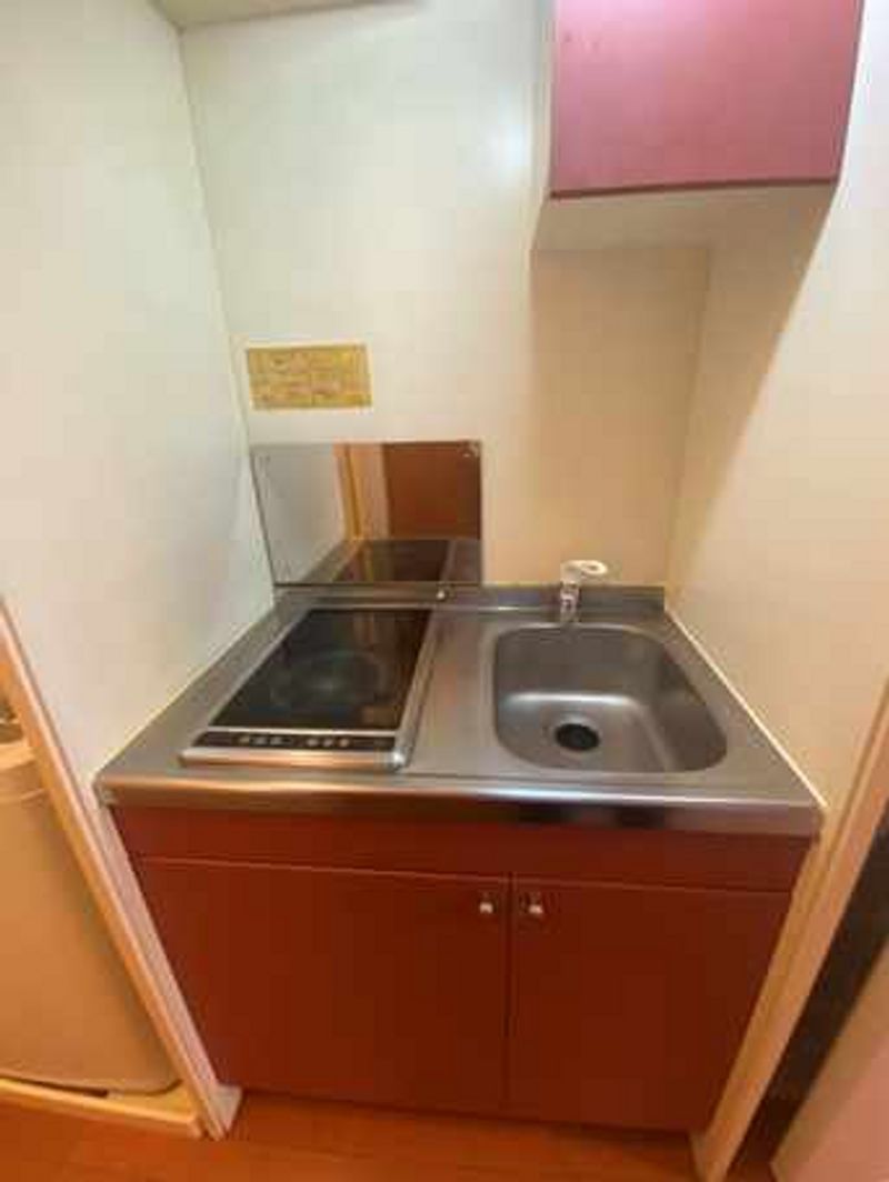 レオパレステラスつばさ キッチン