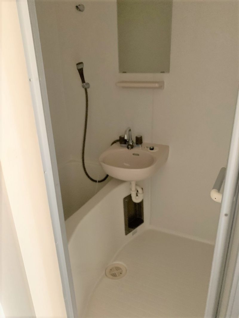 leopalace Fujitsuka Bathroom