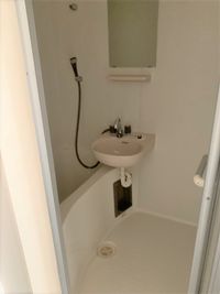 leopalace Fujitsuka Bathroom