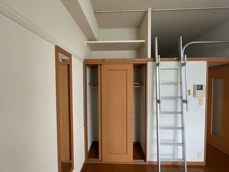 レオパレス京山マスカットⅡ 収納
