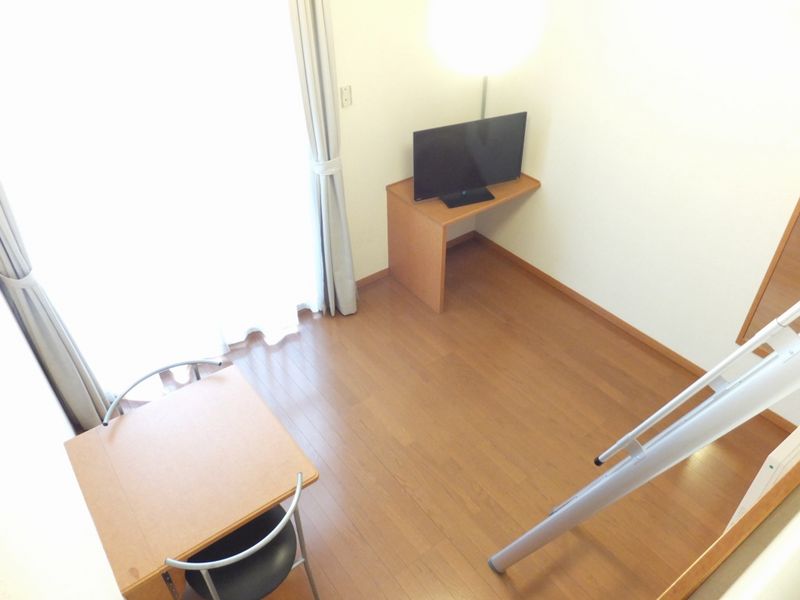 レオパレスＡＳＡＨＩ 居間