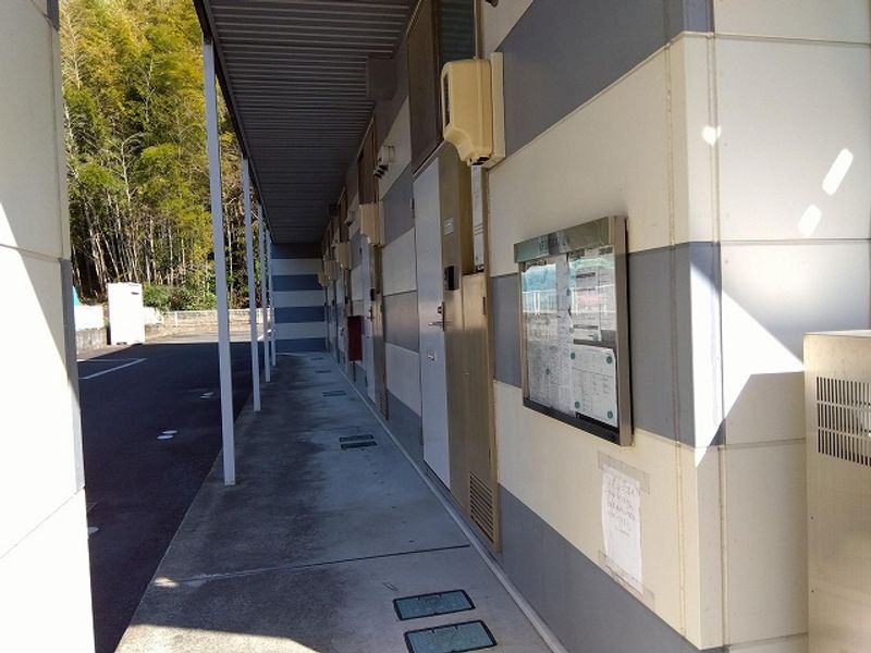 レオパレスバーディー 共用部分