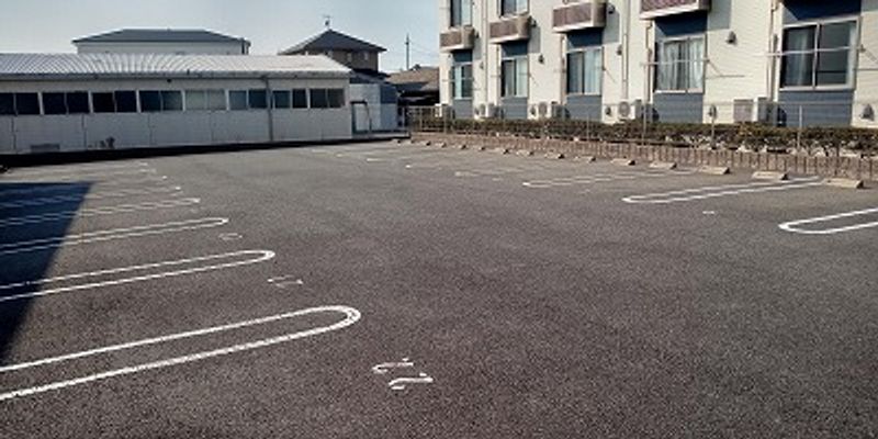 レオネクストジオイド 駐車場