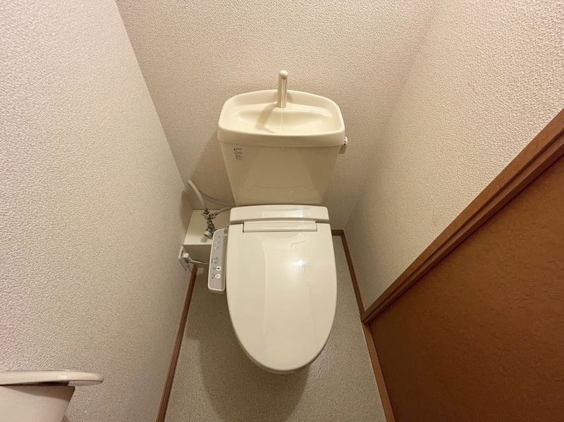 レオパレスセブンヒルズⅣ トイレ