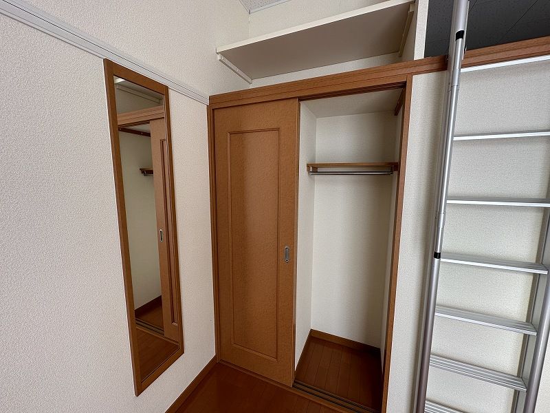 レオパレスＫＡＴＯＵハイツ２ 収納