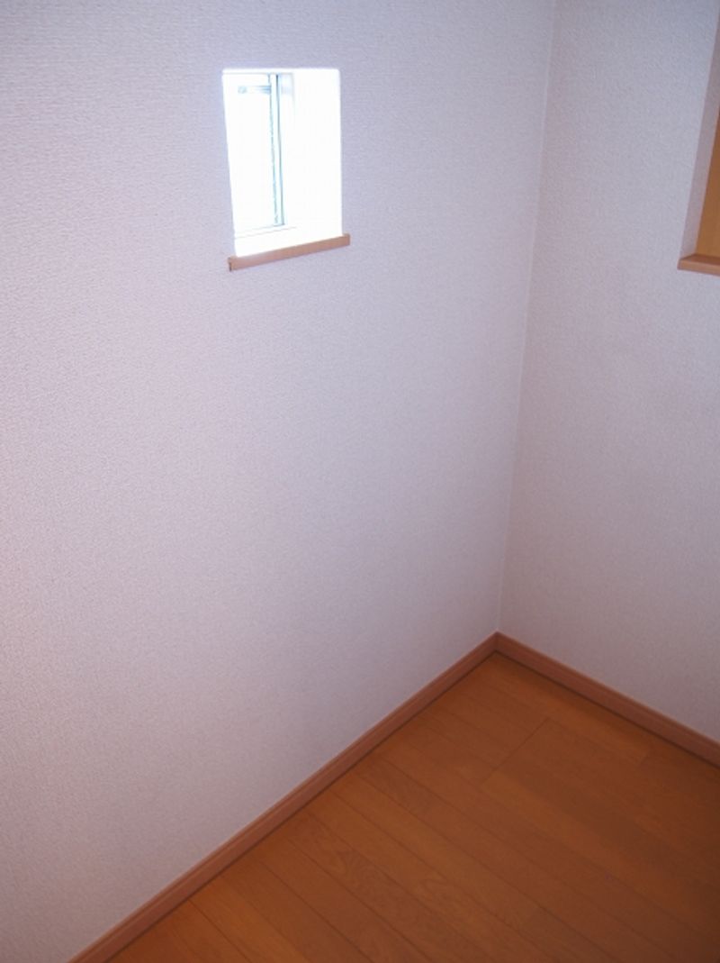 レオネクストケントコート 収納