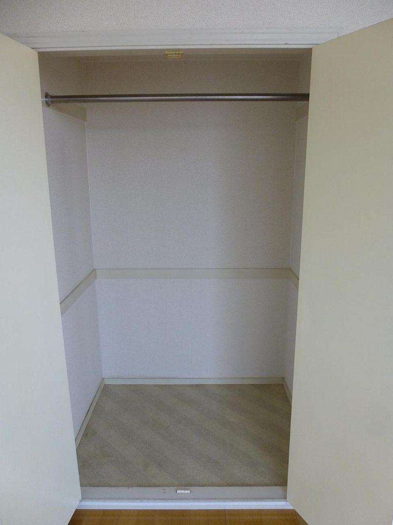 レオパレス島田黒石第３ 収納