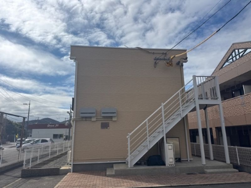 レオパレスさくら 外観