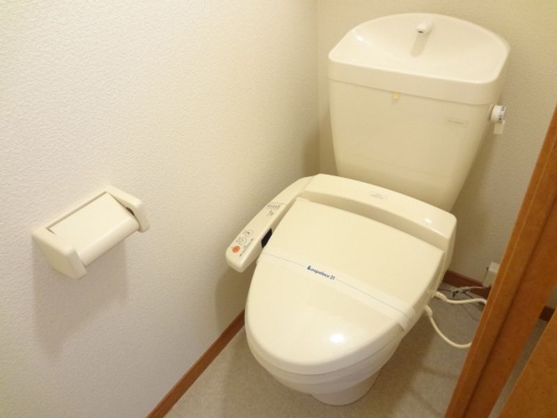 レオパレス釜池袁 トイレ