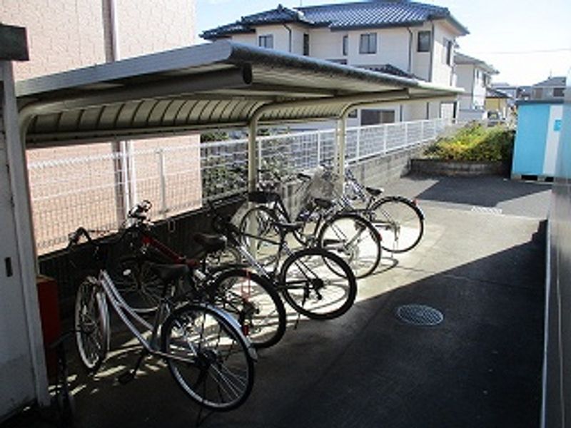 レオパレスウィステリア その他設備