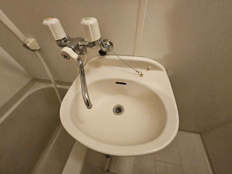 レオパレスグリシーナ 洗面台