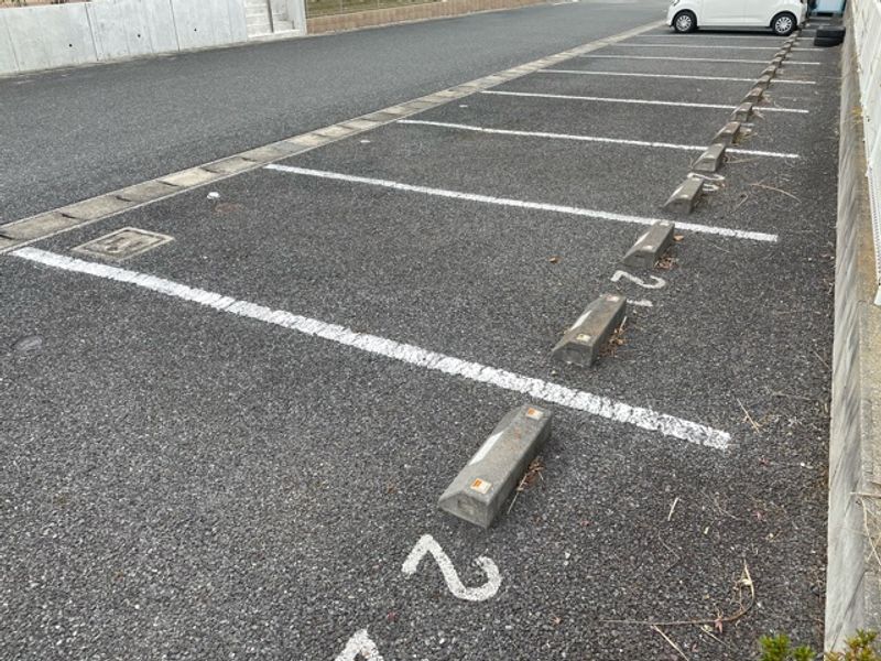 レオパレス美咲ヶ丘Ａ 駐車場