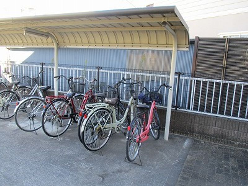 レオパレスコテナン阿見中央 共用部分