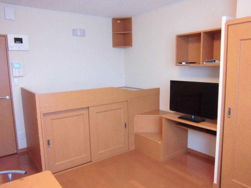 レオパレス北屋敷Ⅱ 居間