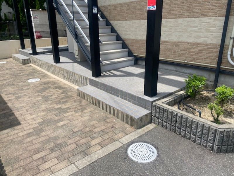 レオパレスシオン エントランス