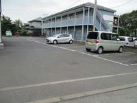 レオパレスかいと 駐車場