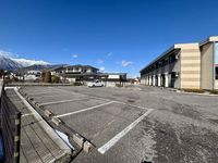 レオパレスＥ　Ｆ 駐車場