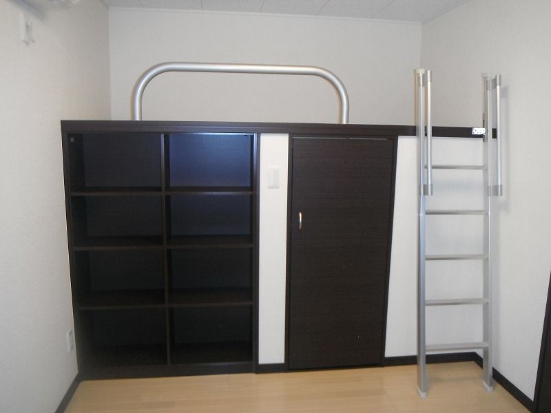 LEONEXT Pears 储物空间