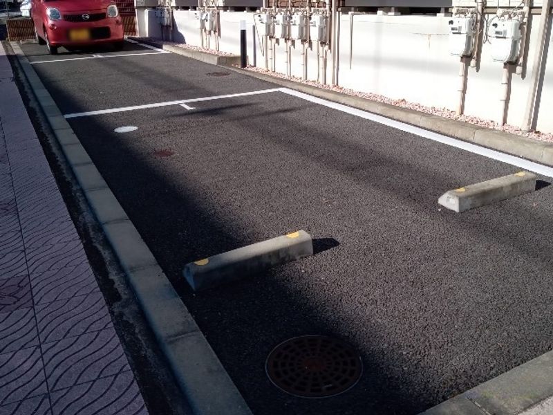 クレイノベルテラス 駐車場