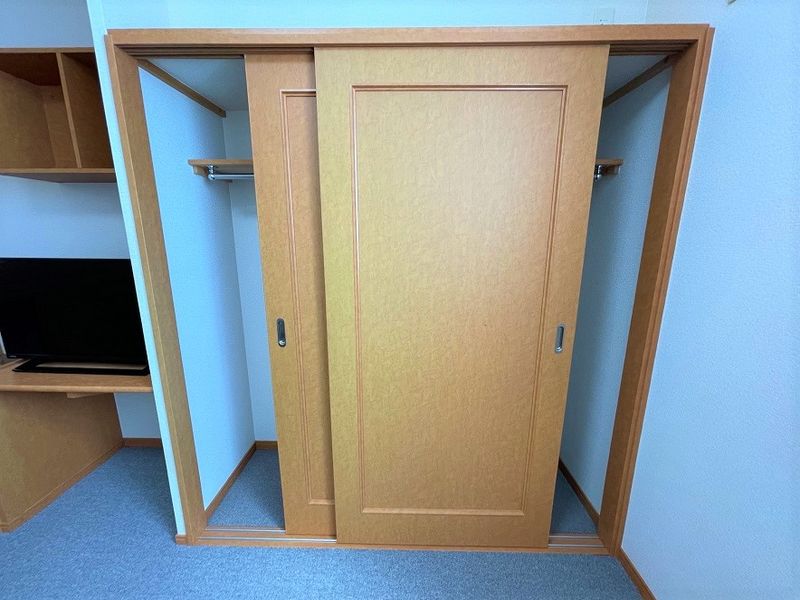 レオパレスしあわせの家 収納
