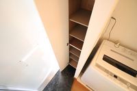 レオパレス里ノ前 玄関