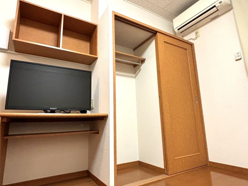 レオパレス宮脇 収納