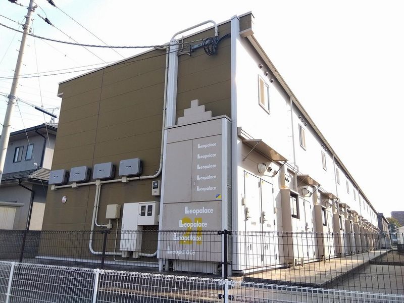 レオパレスパストラルフォレスト 外観