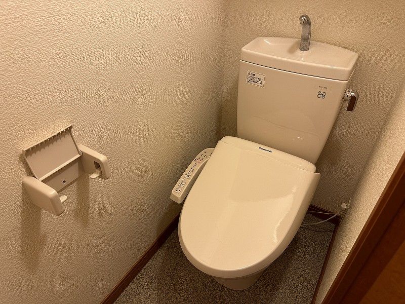 レオパレスグリーンリーフ トイレ