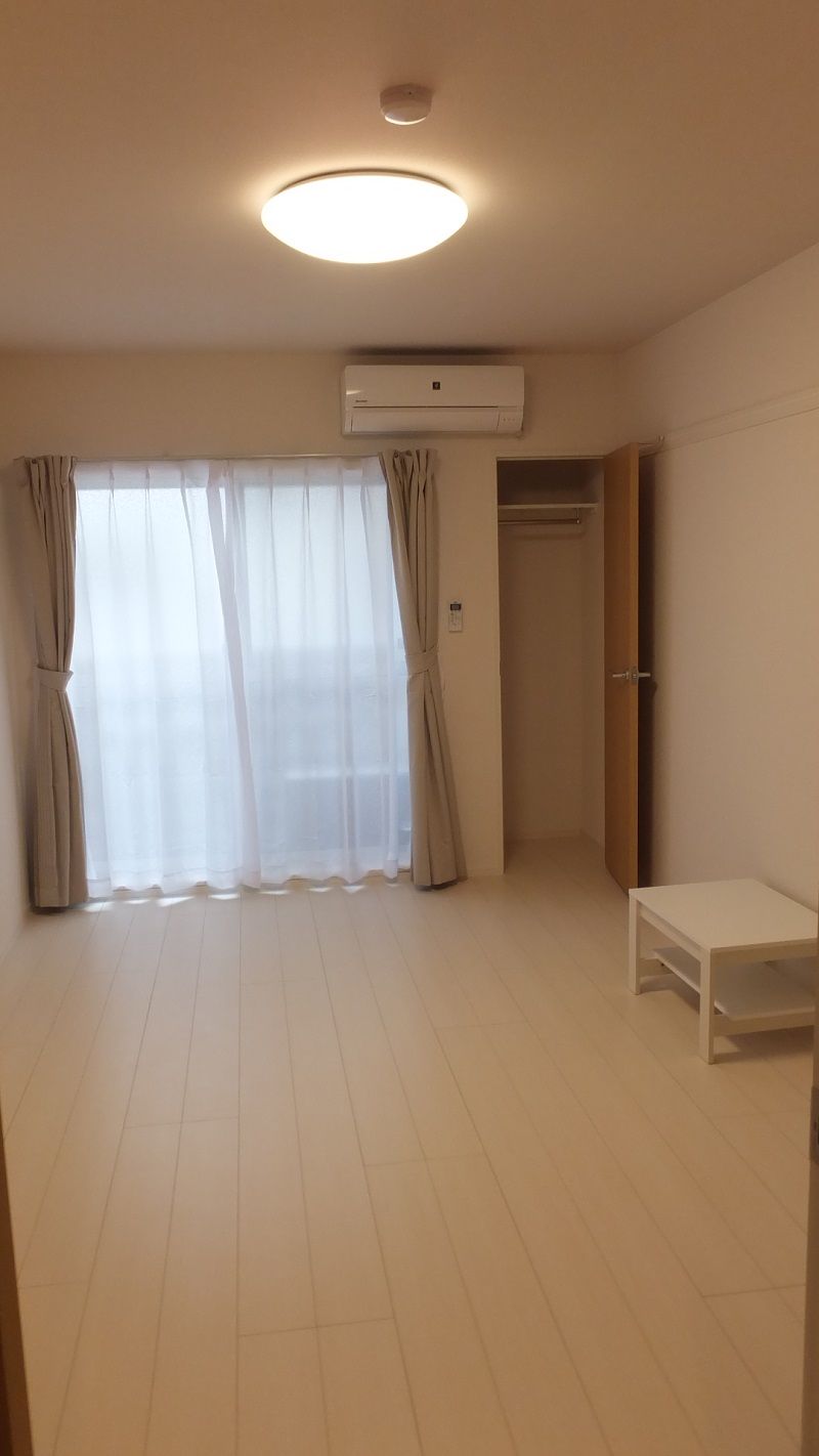 クレイノ楠谷２３ 居間