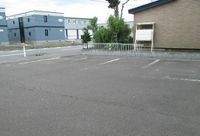 レオネクストなのはな 駐車場