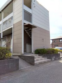 レオパレスシャルマン エントランス