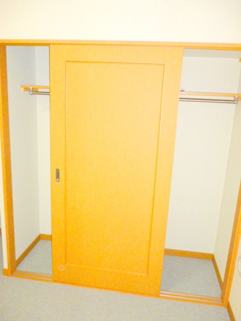 レオパレススペシャルステージＡ 収納